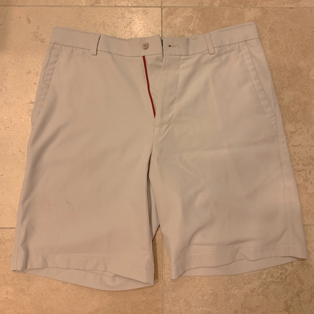 Peter Millar Wicking Shorts - Stone/Khaki color - size 32